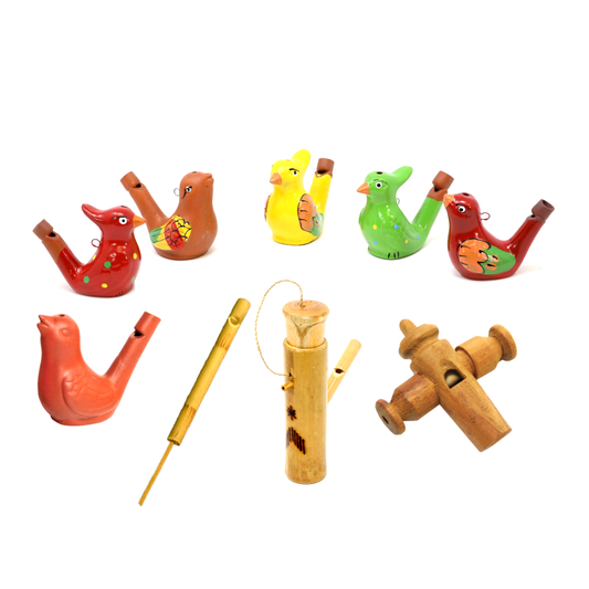 Sélection de sifflets en terre cuite, en bambou ou en bois. vendu seul ou en set de 5 pièces. Superbes pièces !