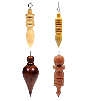 A selection of wooden pendulums for dowsing, for professionals and beginners alike. A wide selection of models, perfect!