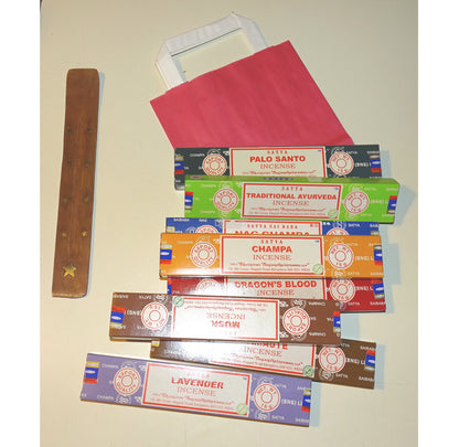 PACK CADEAU 🎁 – 8 encens 'Satya Agarbatti' série Classique + 1 porte-encens bois offert ! Marque reconnue, excellente qualité, idéal pour débuter !
