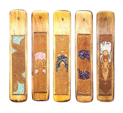 Sélection de brûle-encens en bois d’Orme indien, décorés de pierres incrustées. Longueur 25-26 cm. Parfaits pour encens fins, superbes finitions !