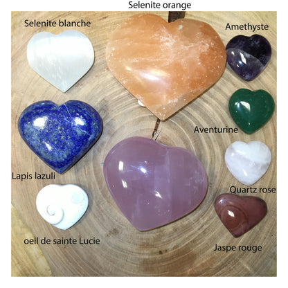 Collection/ Sélection 'coeur de pierres', modèles au choix, de 3 à 6 centimètres. Belles finitions, belles pièces, parfait !
