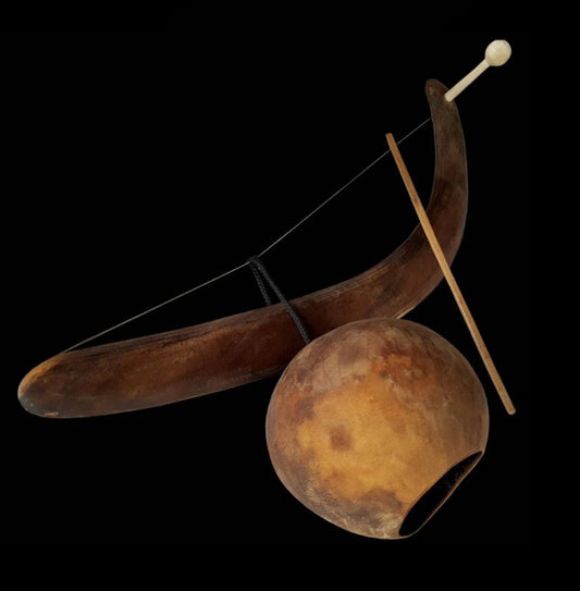 Berimbao, instrument à 1 corde de 65 cm. Pour musique et chant diphonique. Parfait pour débuter ou étudier !