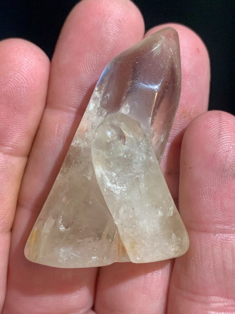 Citrine naturelle - Pointes jumelées polies - 48 x 33 x 25 mm - 37 gr.