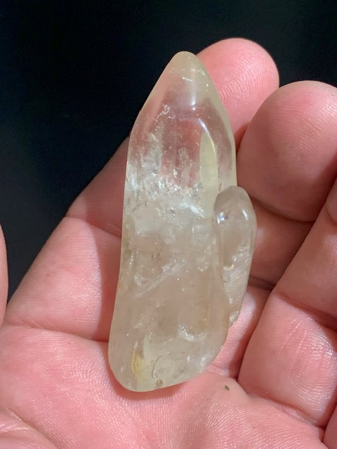 Citrine naturelle - Pointes jumelées polies - 48 x 33 x 25 mm - 37 gr.
