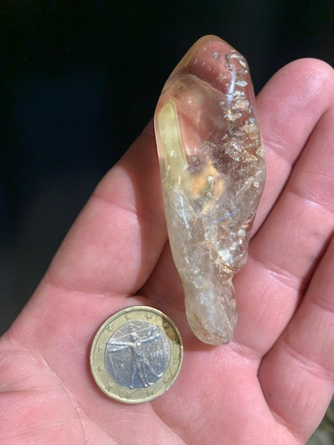 Citrine naturelle - Pointe naturelle polie - 74 x 25 x 14 mm - 36,2 gr.