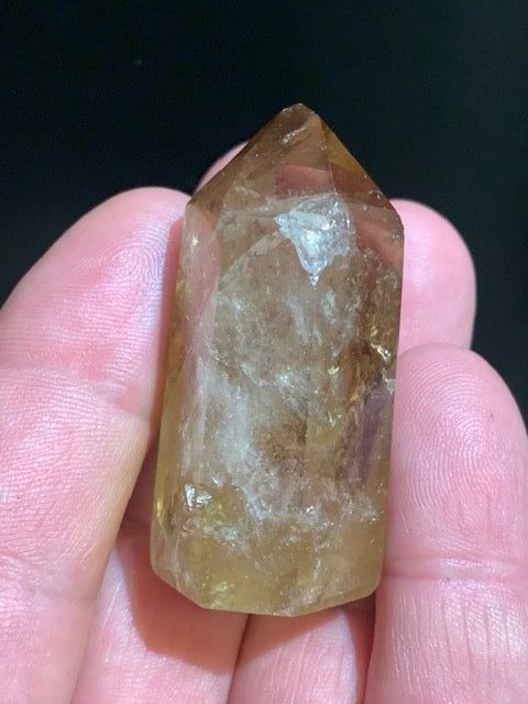 Citrine naturelle - Pointe naturelle polie - 50 x 28 x 20 mm - 42,3 gr.