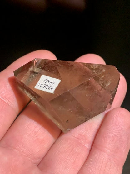 Cristal de roche fumé/ Quartz fumé, tête de pointe - 50 x 35 x 30 mm - 62,8 gr.