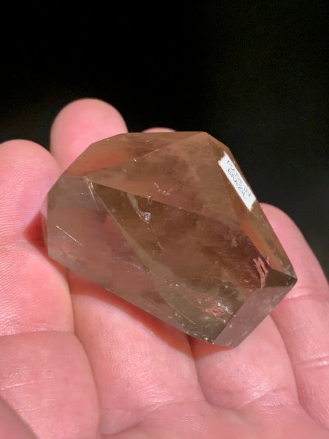 Cristal de roche fumé/ Quartz fumé, tête de pointe - 50 x 35 x 30 mm - 62,8 gr.