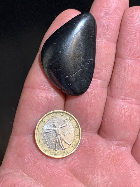 Shungite – Pierre roulée de 40 x 28 x 10 mm - 12 gr