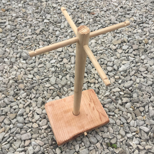 Création Zen Curiosity : support en bois pour carillons de style Koshi, Zaphir, Tingsha… ±40 cm de haut, base  ± 20 × 20 cm - Finition au choix : mate ou brillante !