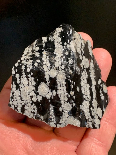 Obsidienne Neige / Flocon de neige - Pièce brute - 107,5 grammes - 67 x 58 x 33 millimètres
