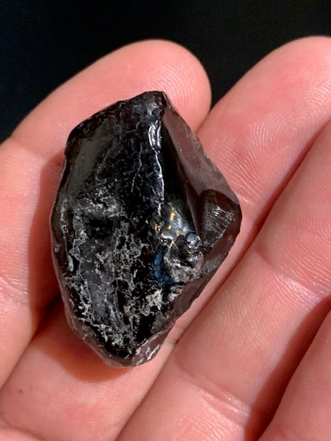 Obsidienne "larme d'Apache" - Pierre roulée - 37 x 25 x 18 mm - 17,1 gr.