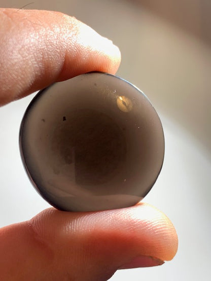 Obsidienne noire - Galet rond - 35 mm de diamètre x 12 - 17 gr.
