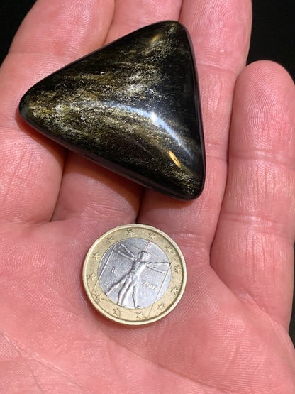 Obsidienne dorée - Galet triangulaire - 44 x 43 x 12 mm - 23,6 gr.