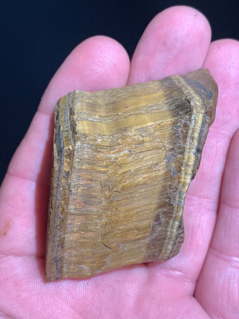 Oeil de tigre, spécimen brut et naturel - 60 x 43 x 25 mm - 88,5 gr.