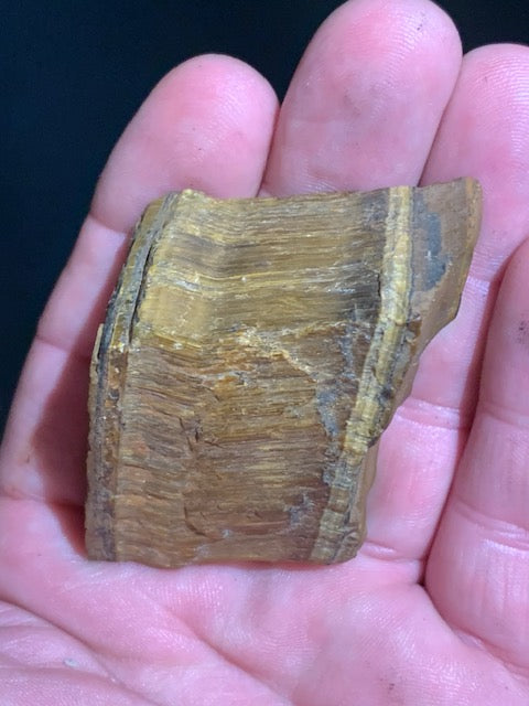 Oeil de tigre, spécimen brut et naturel - 60 x 43 x 25 mm - 88,5 gr.