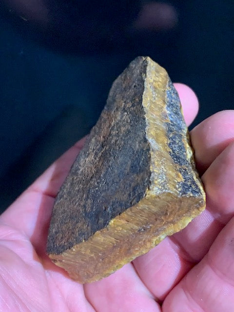 Oeil de tigre, spécimen brut et naturel - 76 x 55 x 22 mm - 122,2 gr.