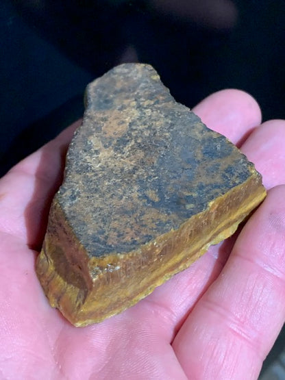 Oeil de tigre, spécimen brut et naturel - 76 x 55 x 22 mm - 122,2 gr.