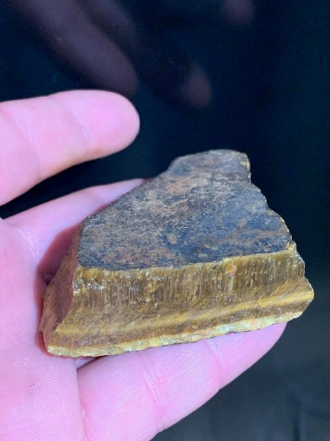 Oeil de tigre, spécimen brut et naturel - 76 x 55 x 22 mm - 122,2 gr.