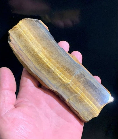 Oeil de tigre, plaque/ tranche polie de 170 x 60 x 12 mm - 124 grammes. Magnifique pièce pour exposition, lithothérapie, collection...