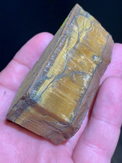 Oeil de tigre, spécimen brut et naturel - 76 x 43 x 33 mm - 159,5 gr.
