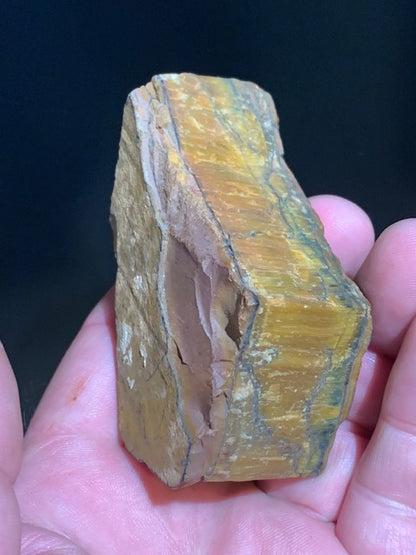 Oeil de tigre, spécimen brut et naturel - 76 x 43 x 33 mm - 159,5 gr.