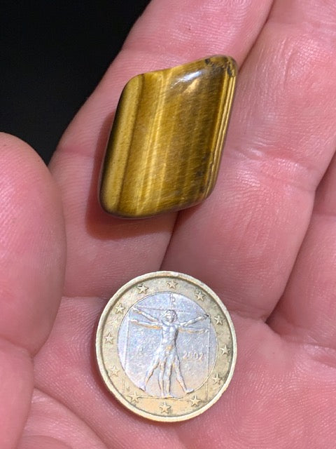 Oeil de tigre, pierre roulée - 26 x 19 x 10 mm - 8,5 gr.