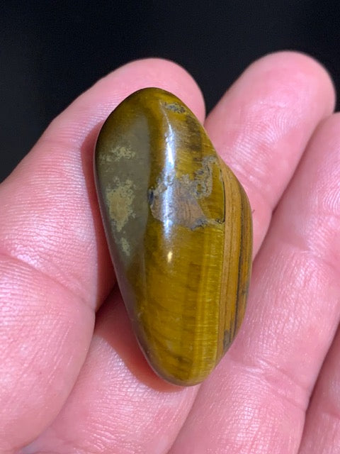 Oeil de tigre, pierre roulée - 41 x 20 x 13 mm - 15 gr.
