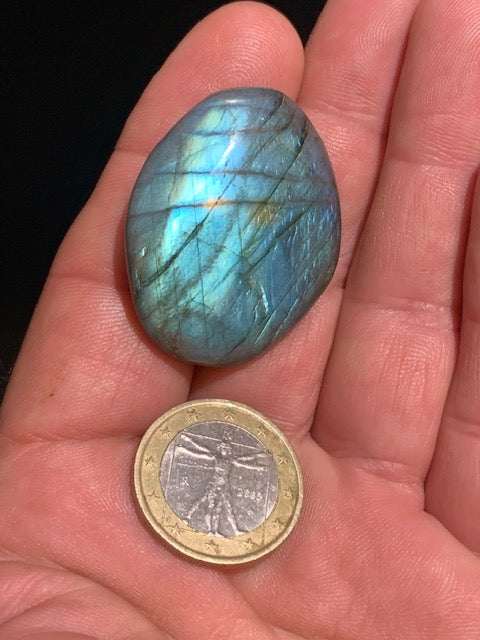 Labradorite, galet/ pierre plate - 39 x 31 x 12 mm - 18,8 gr.