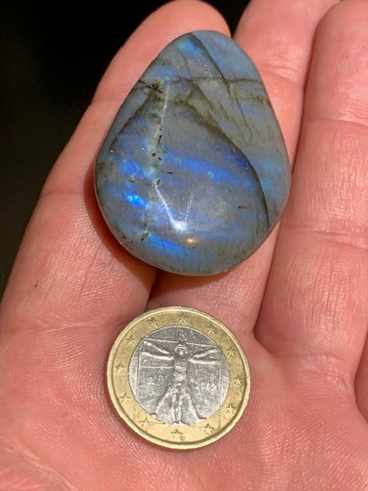 Labradorite, galet/ pierre plate - 46 x 33 x 14 mm - 28,9 gr.