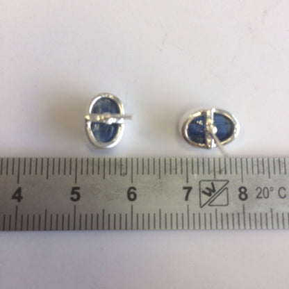 Puces/ Boucles d'oreilles en 'Cyanite bleue' du Brésil, qualité AA à AAA. Finition Argent 0.925, parfait !