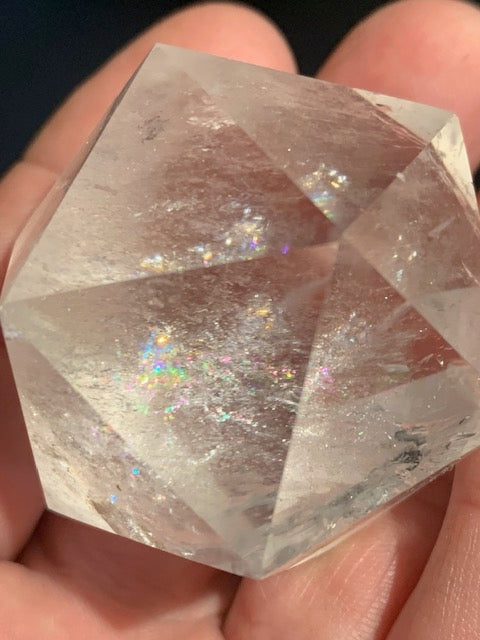 Rock crystal icosahedron, one of the five Platonic Solids - ± 50 x 40 mm / 101.3 g - AA to AAA quality