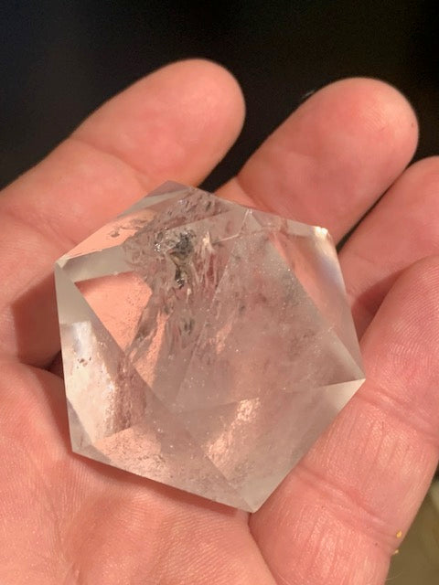 Rock crystal icosahedron, one of the five Platonic Solids - ± 50 x 40 mm / 101.3 g - AA to AAA quality
