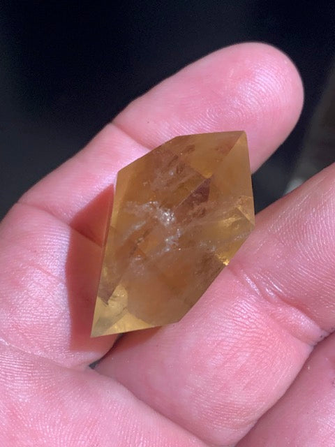 Citrine - Pointe polie bi-déterminée - 36 x 25 x 19 mm - 18,2 gr.