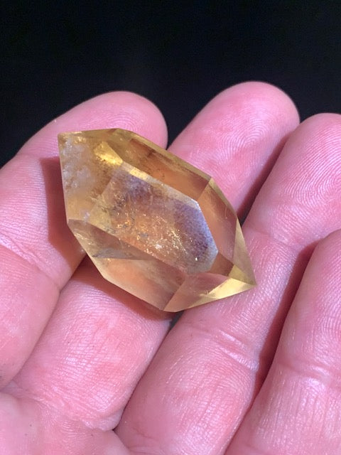 Citrine - Pointe polie bi-déterminée - 40 x 23 x 21 mm - 22,5 gr.