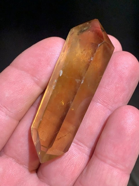 Citrine - Pointe polie bi-déterminée - 70 x 23 x 14 mm - 33,4 gr.