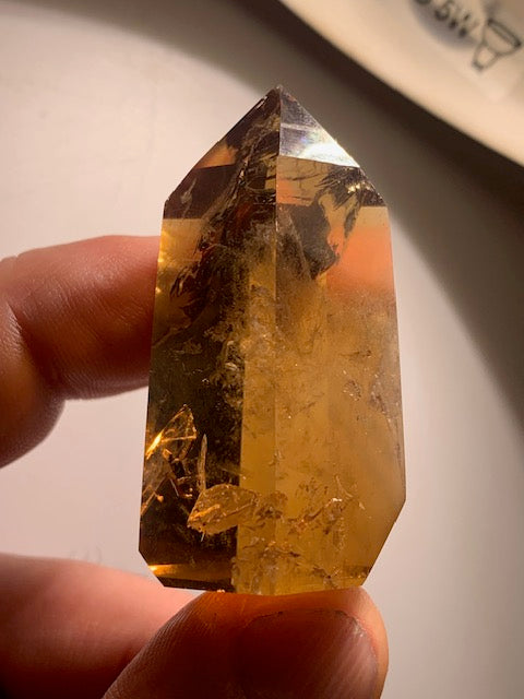 Citrine - Pointe/ Laser - 47 x 24 x 21 mm - 38,9 gr.