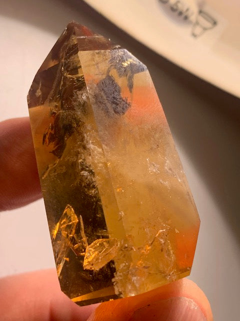 Citrine - Pointe/ Laser - 47 x 24 x 21 mm - 38,9 gr.