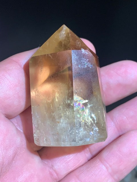 Citrine - Pointe/ Laser - 55 x 36 x 26 mm - 77,7 gr.