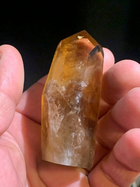 Citrine - Pointe/ Laser - 76 x 31 x 29 mm - 107,3 gr.