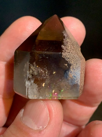 Cristal de roche fumé/ Quartz fumé, tête de pointe - 36 x 33 x 26 mm - 41,4 gr.