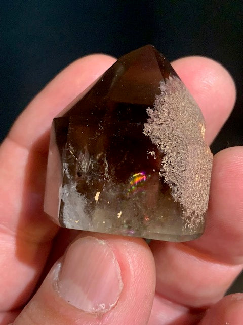 Cristal de roche fumé/ Quartz fumé, tête de pointe - 36 x 33 x 26 mm - 41,4 gr.