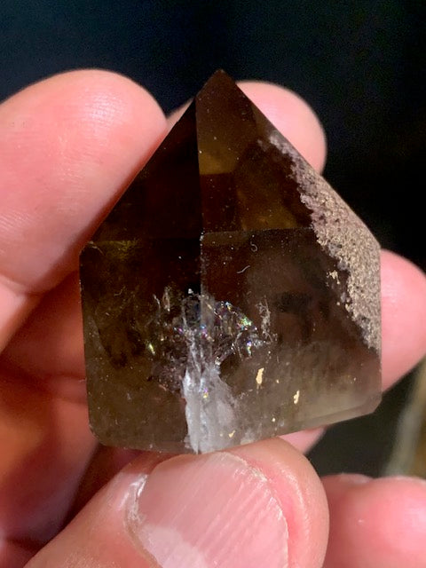 Cristal de roche fumé/ Quartz fumé, tête de pointe - 36 x 33 x 26 mm - 41,4 gr.
