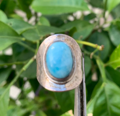 Bague en Larimar, montée Argent 0.925. Superbe pierre au bleu qui rappelle l'océan !