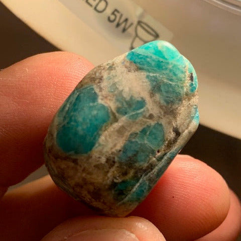 Amazonite, pierre roulée - ± 27 x 26 x 19 mm - 18,4 gr.