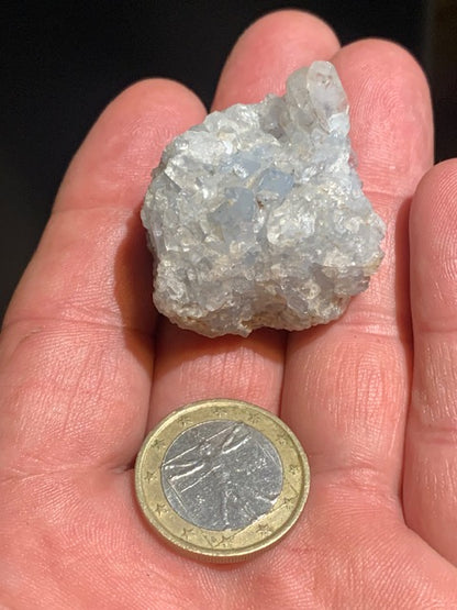 Topaze bleue, spécimen brut - ± 41 x 36 x 28 mm - 48 gr.
