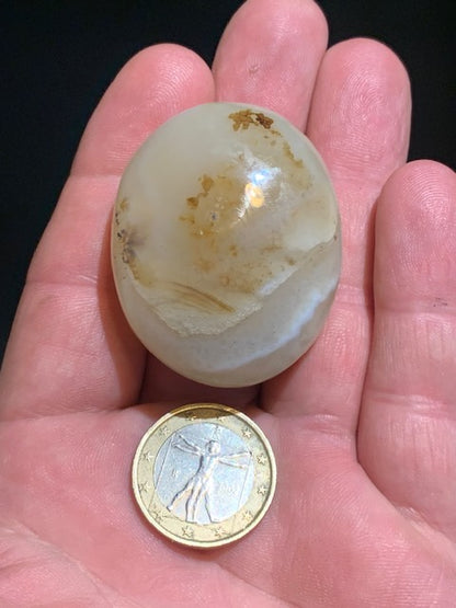 Agate Rubanée - Galet - 46 x 38 x 23 millimètres - 59,8 grammes