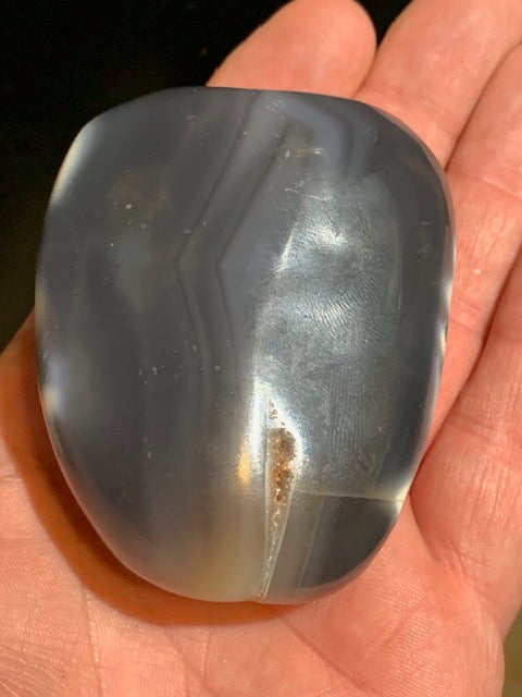 Agate enhydre ou Agate à eau - Galet de taille L - 70 x 57 x 31 millimètres - 191 grammes