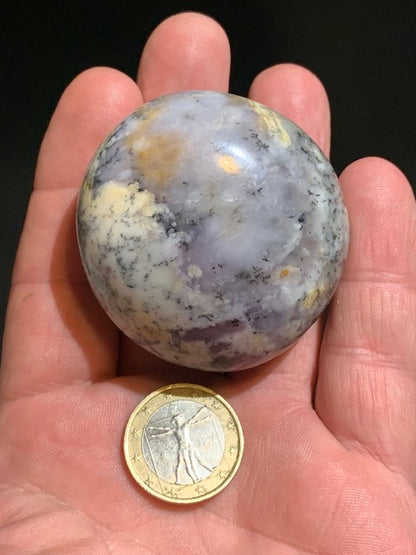 Agate dentritique ou dentrique - Galet de taille L : 55 x 52 x 32 millimètres - 123,2 grammes