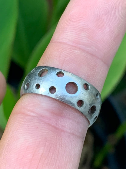 Bague en acier inoxydable 100%, couleur Argent. Superbe pièce ! Taille 63 Fr - Pour homme ou femme !